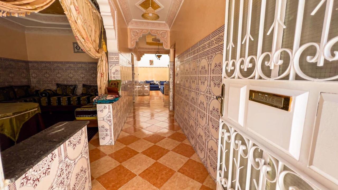 Dar Haut De Gamme Et A Un Prix Imaginaire Hostcom For Families Only Уджда Экстерьер фото