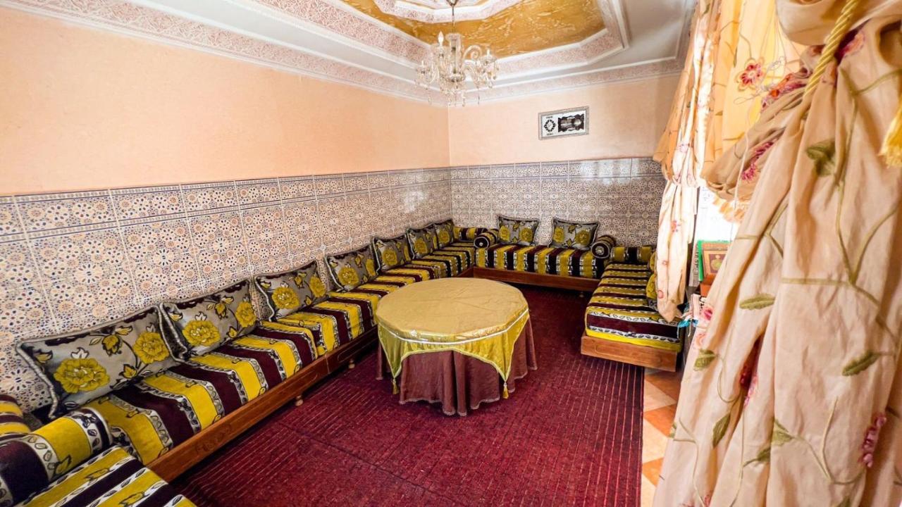 Dar Haut De Gamme Et A Un Prix Imaginaire Hostcom For Families Only Уджда Экстерьер фото