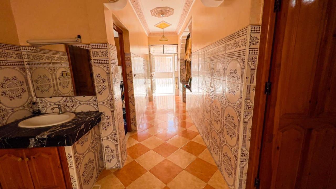 Dar Haut De Gamme Et A Un Prix Imaginaire Hostcom For Families Only Уджда Экстерьер фото