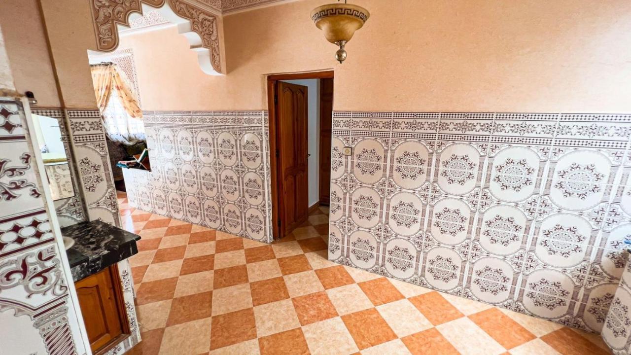 Dar Haut De Gamme Et A Un Prix Imaginaire Hostcom For Families Only Уджда Экстерьер фото