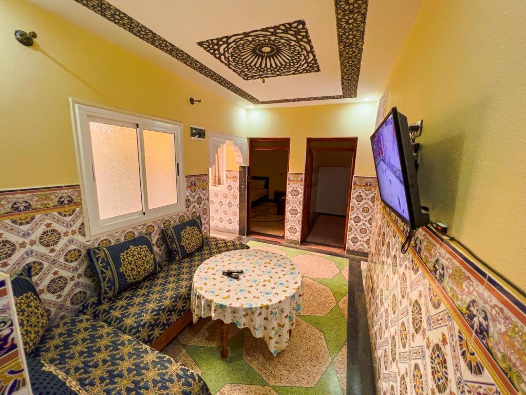 Dar Haut De Gamme Et A Un Prix Imaginaire Hostcom For Families Only Уджда Экстерьер фото
